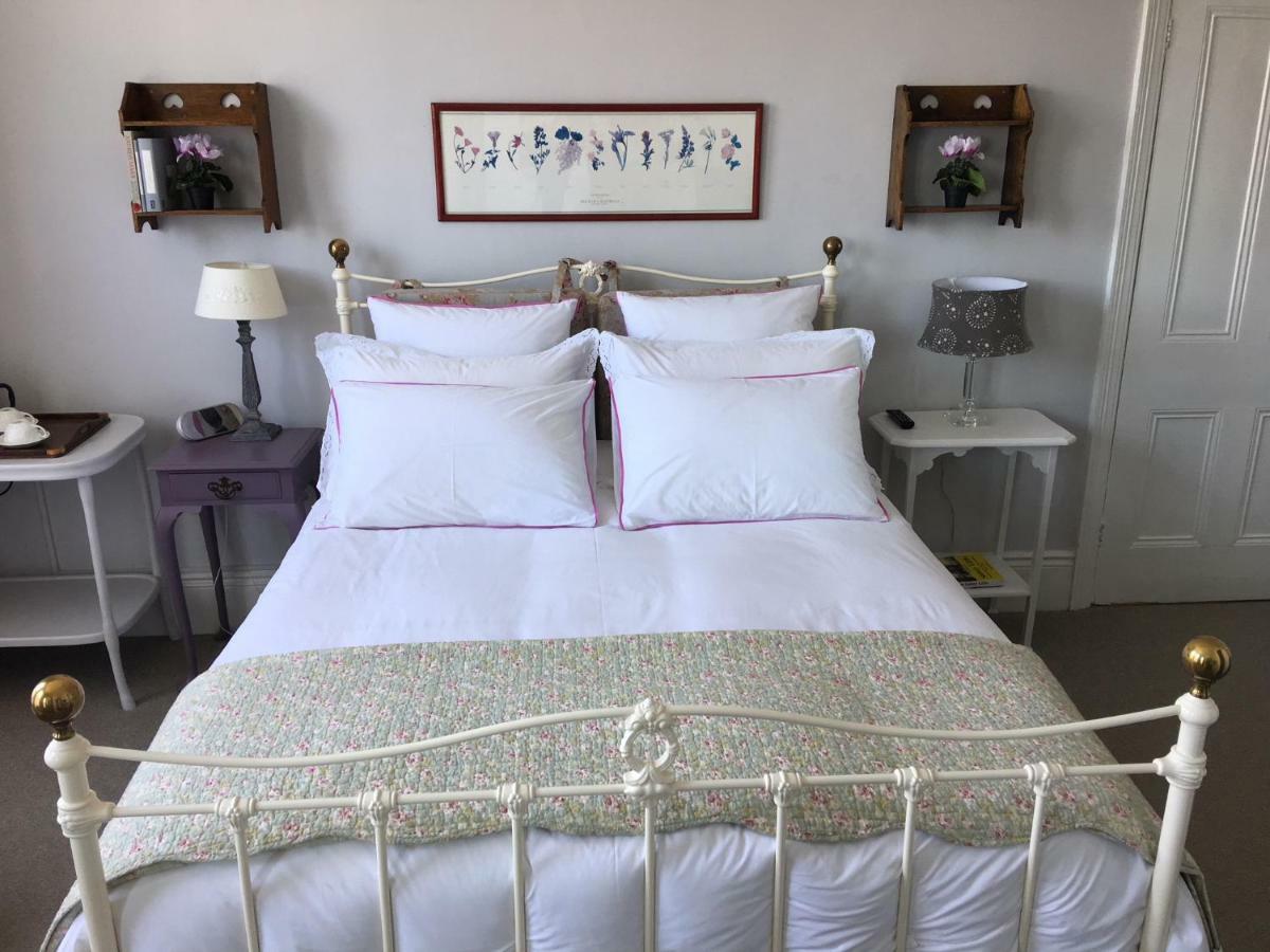 Anne'S House Bed & Breakfast Hastings Bagian luar foto